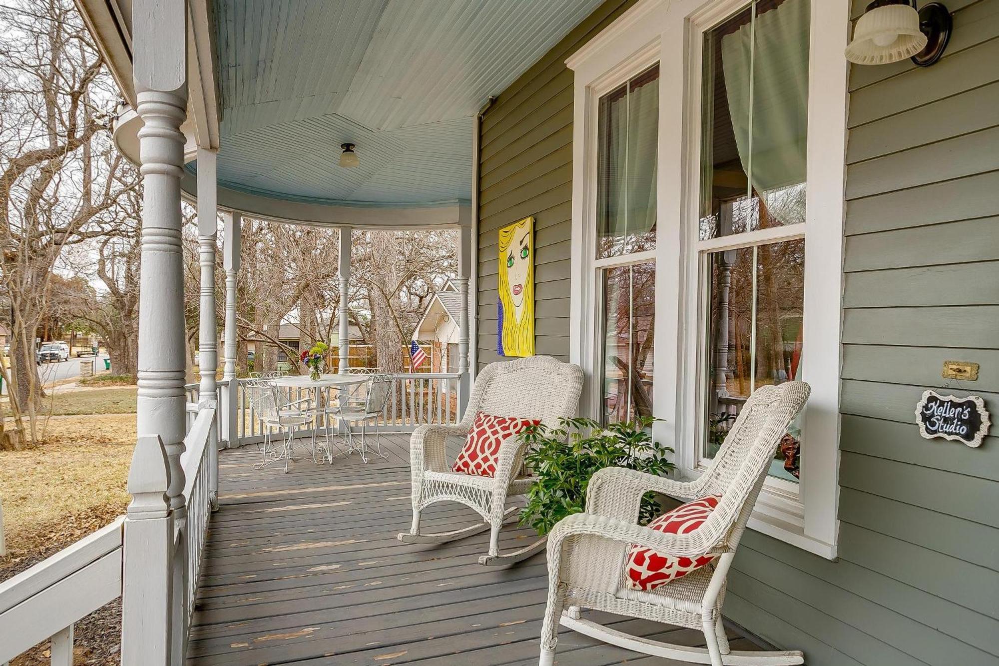 The Gallery House Boutique Hotel Stephenville Exterior photo